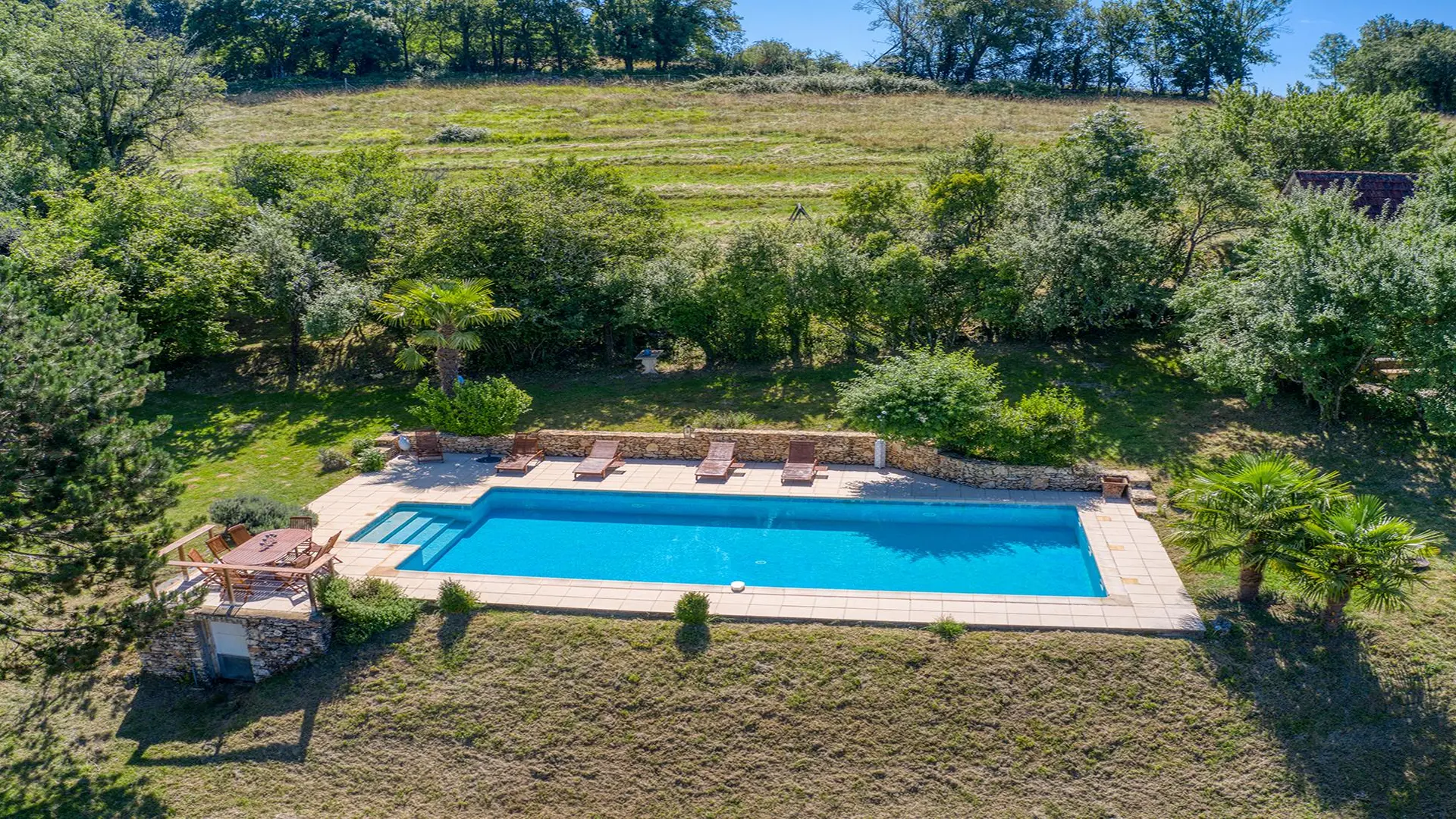 Gite Amour avec piscine et clim proche Sarlat_22