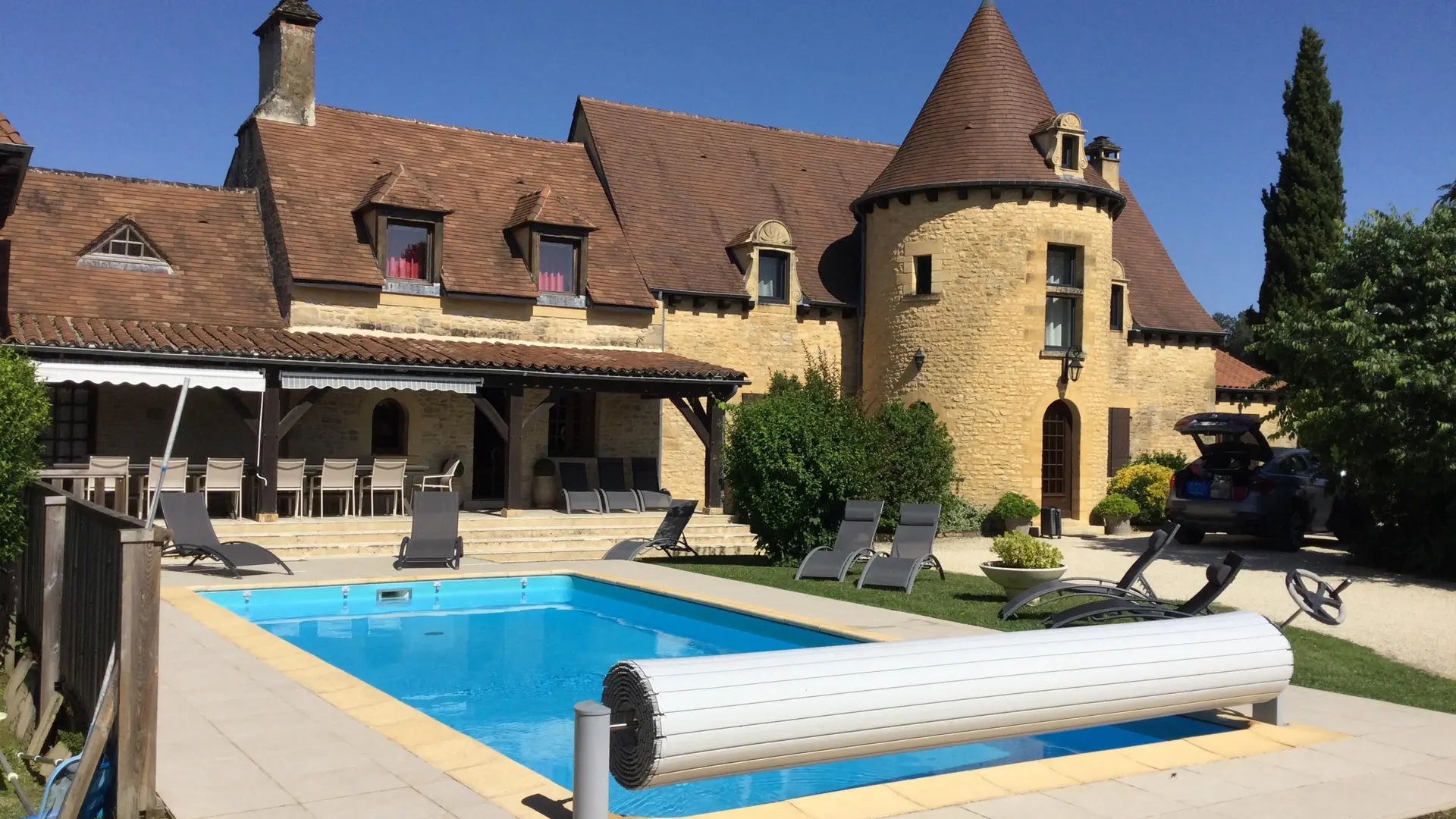 Grandes Terrasses Dalbavie 15 pers clim et piscine_3