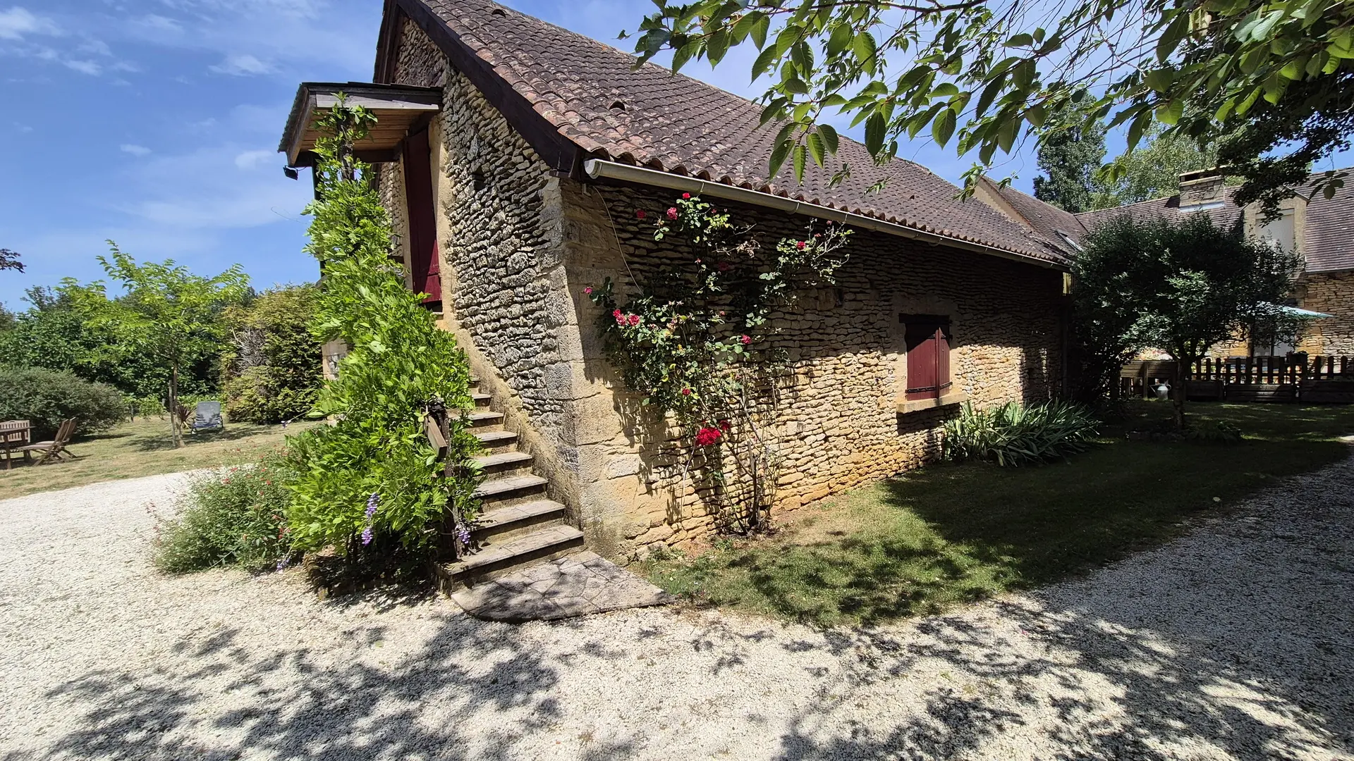 Vialard Haut piscine privée au nord de Sarlat_10