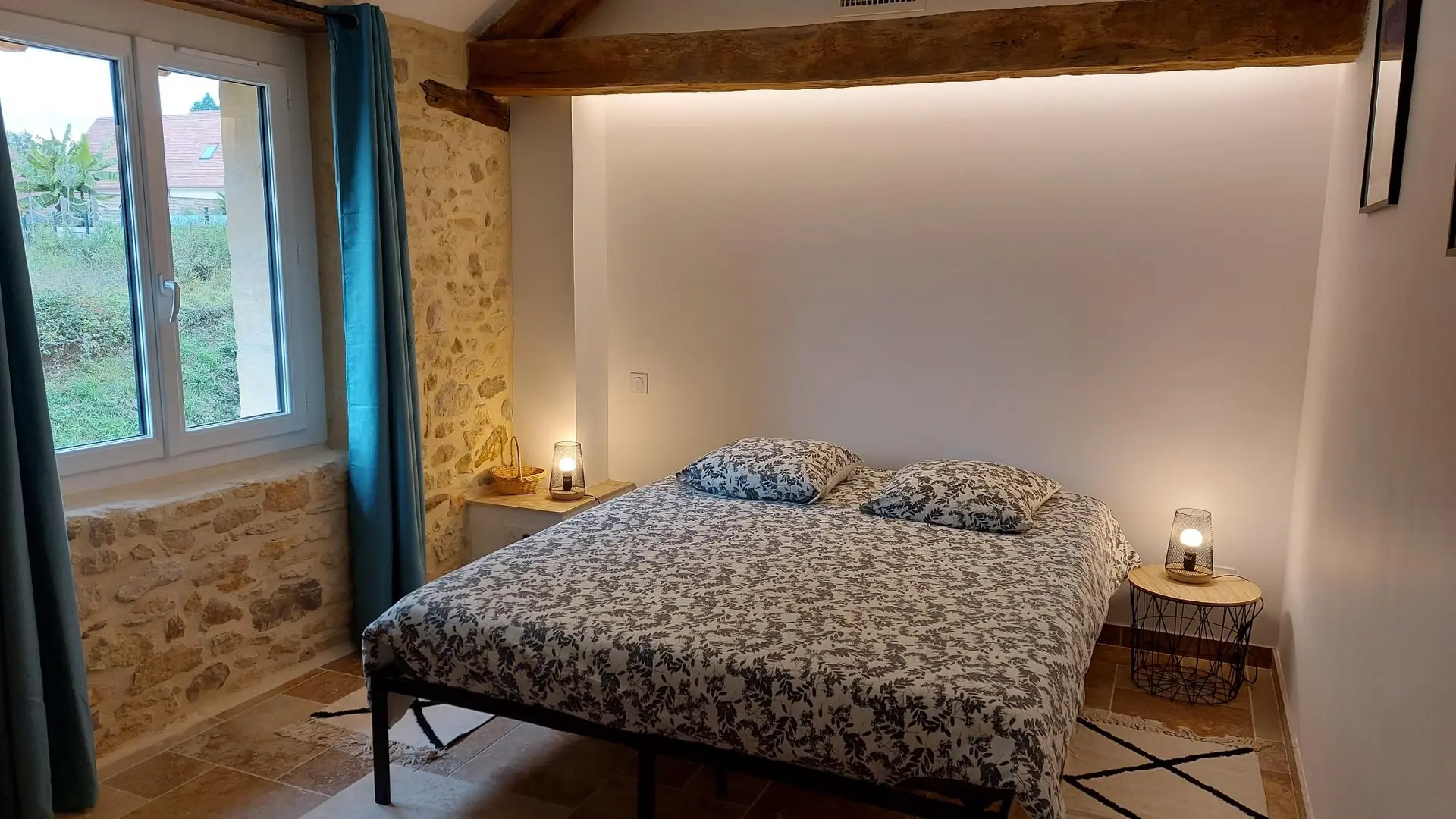 Vol de nuit à Sarlat cocon de charme climatisé_13