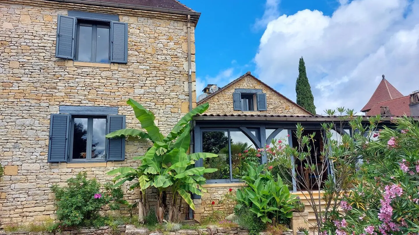 Villa le Lébérou avec piscine chauffée à Sarlat_3