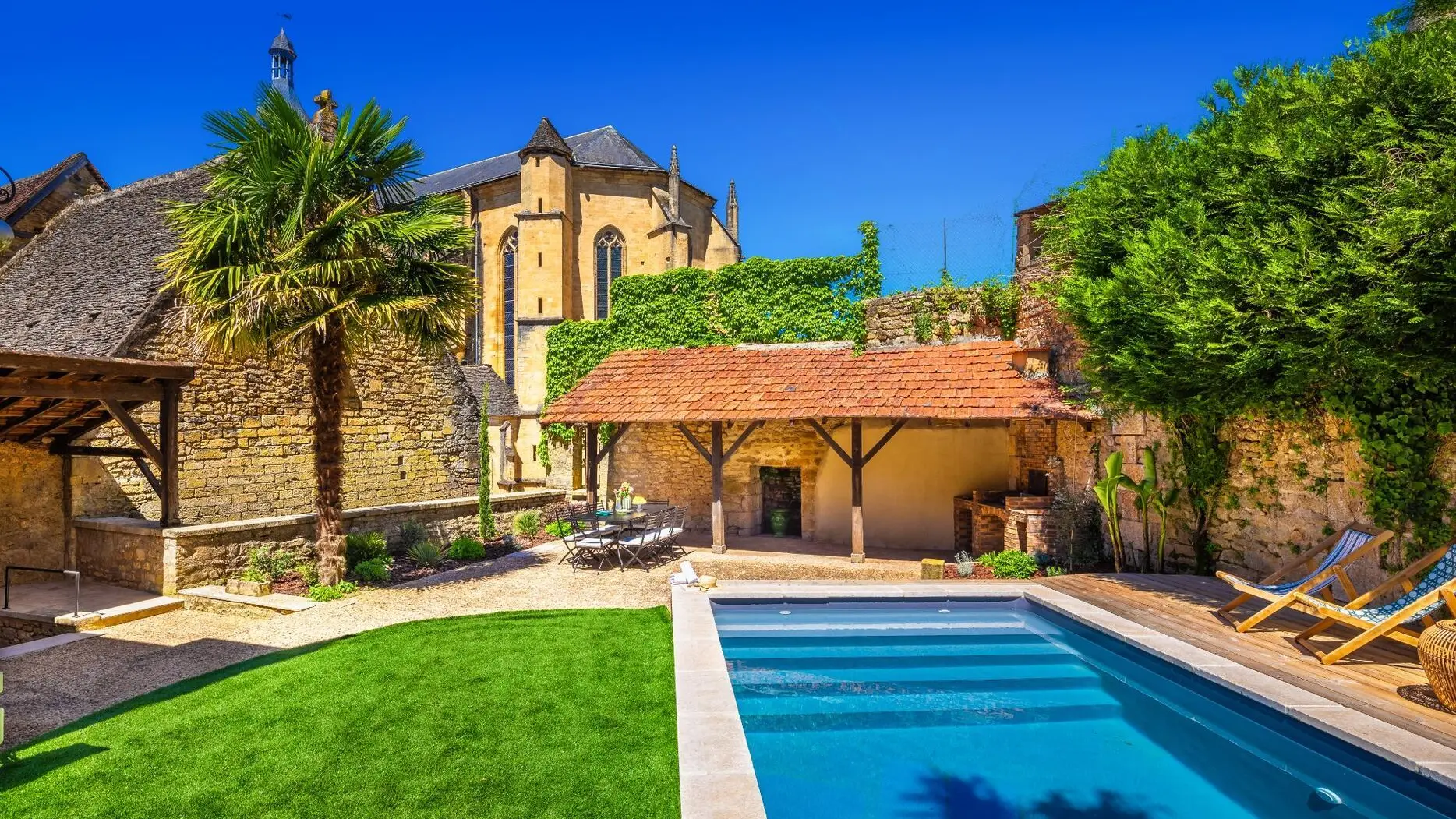 Maison des Chanoines piscine privée à Sarlat_1