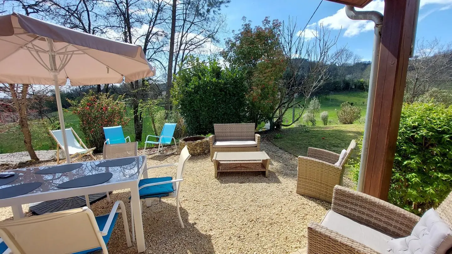 Maison Lacquidell climatisée piscine privée Sarlat_8