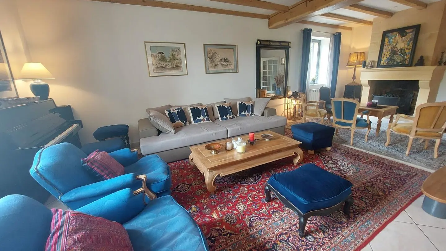 Villa le Lébérou avec piscine chauffée à Sarlat_14