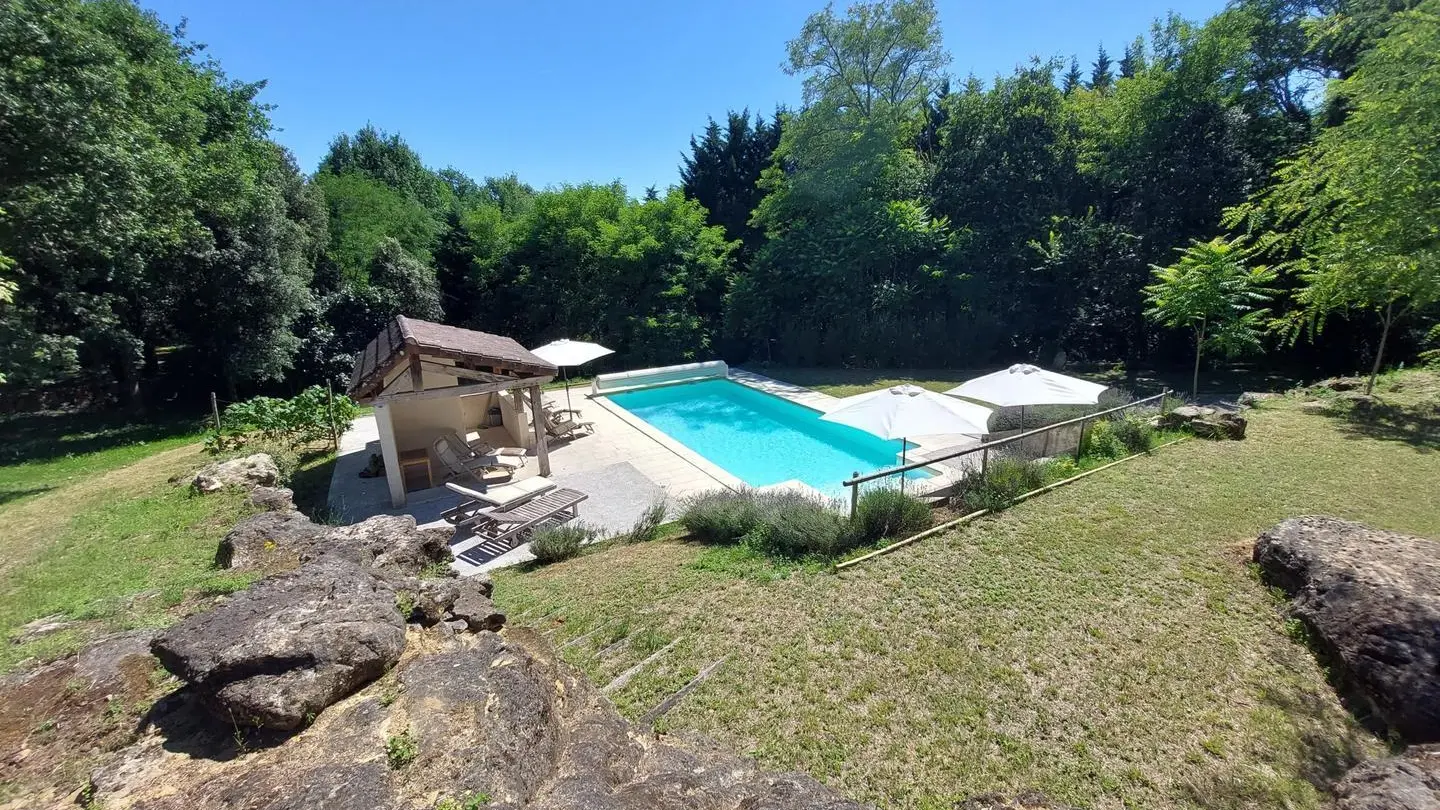 Les Chambrils avec piscine chauffée_28