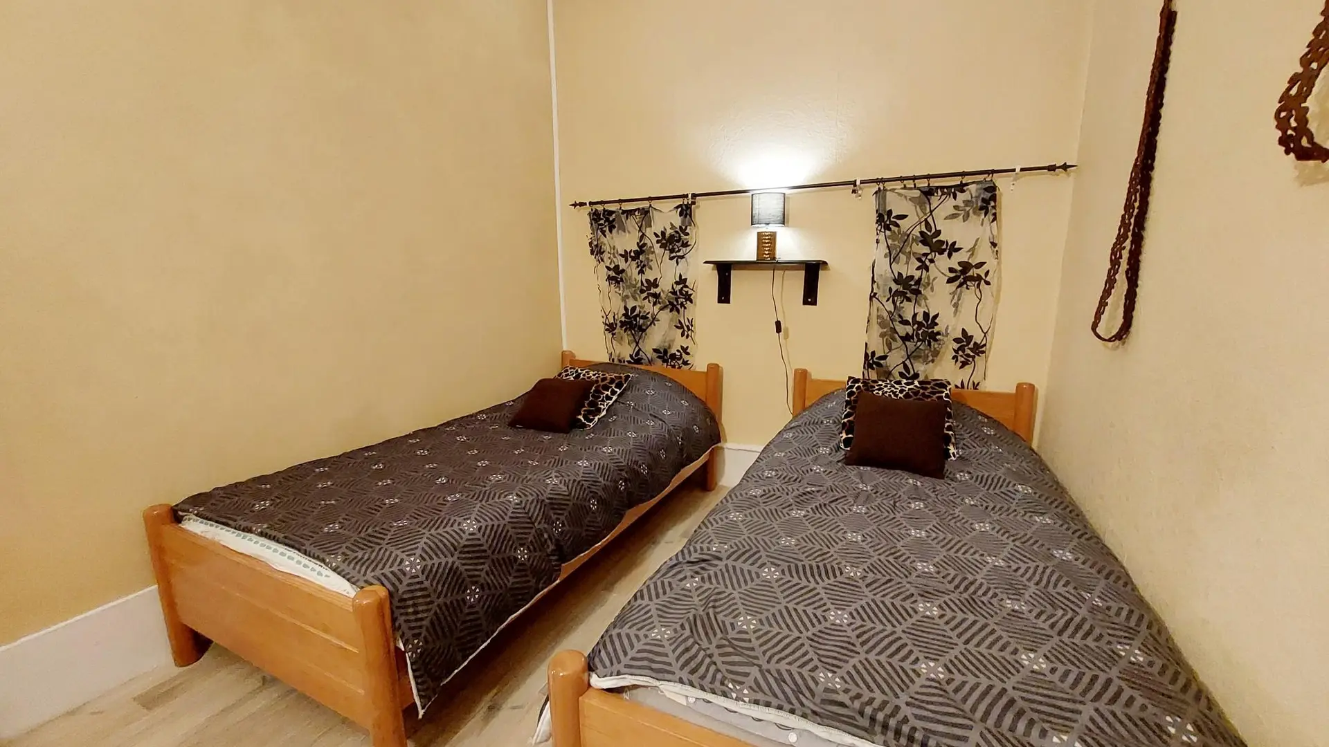 La Boetie à Sarlat avec parking privé et terrasse_3