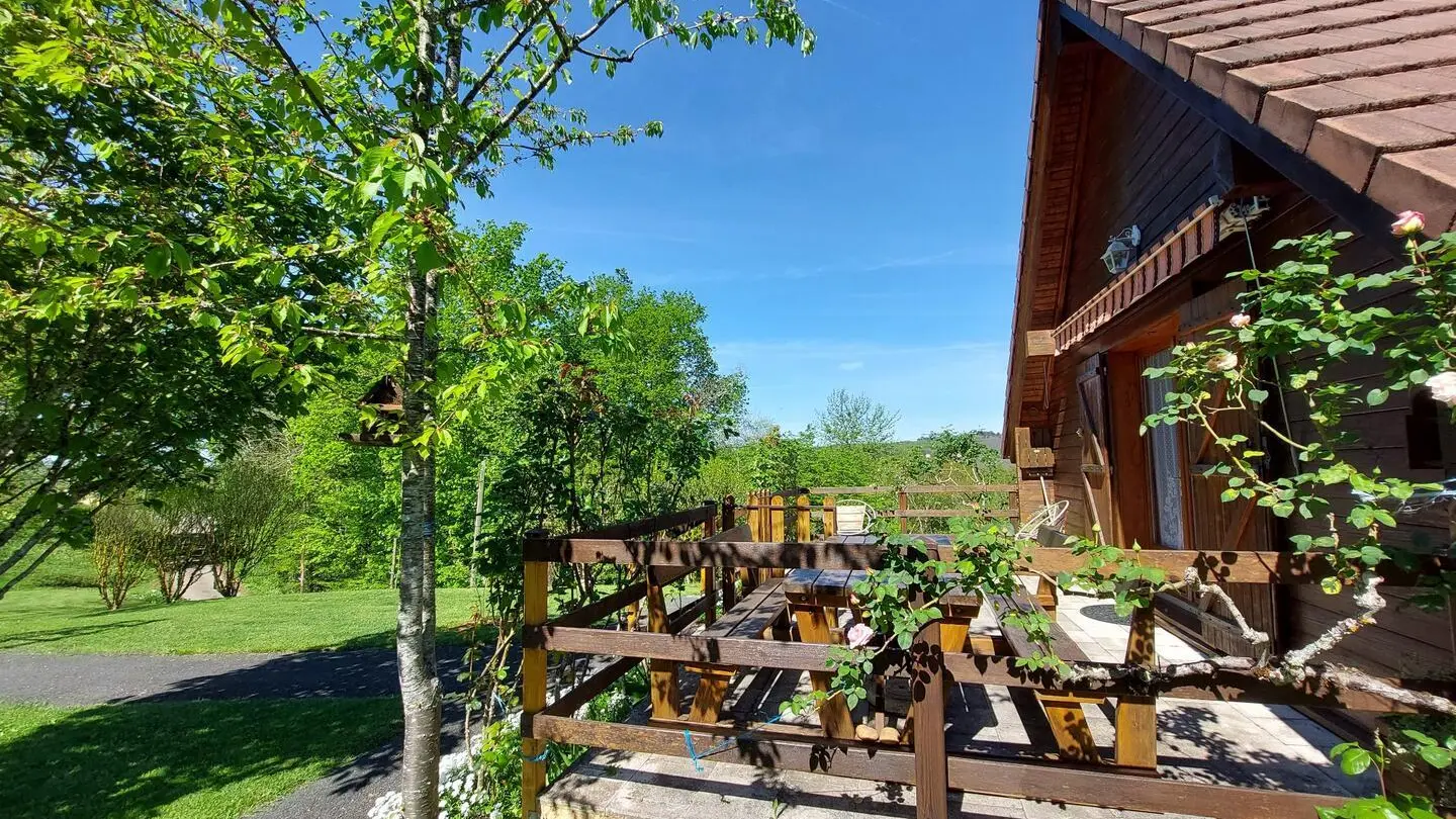 La Petite Maison en bois climatisée sud de Sarlat_6