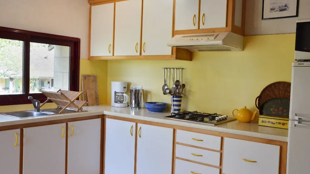 kitchen-gite-le-verger-la_closerie_de_la_beyne-naussannes-dordogne