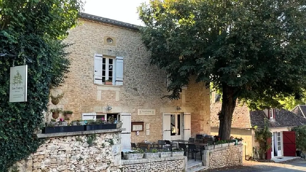 les cèdres Saint Marcel du Périgord
