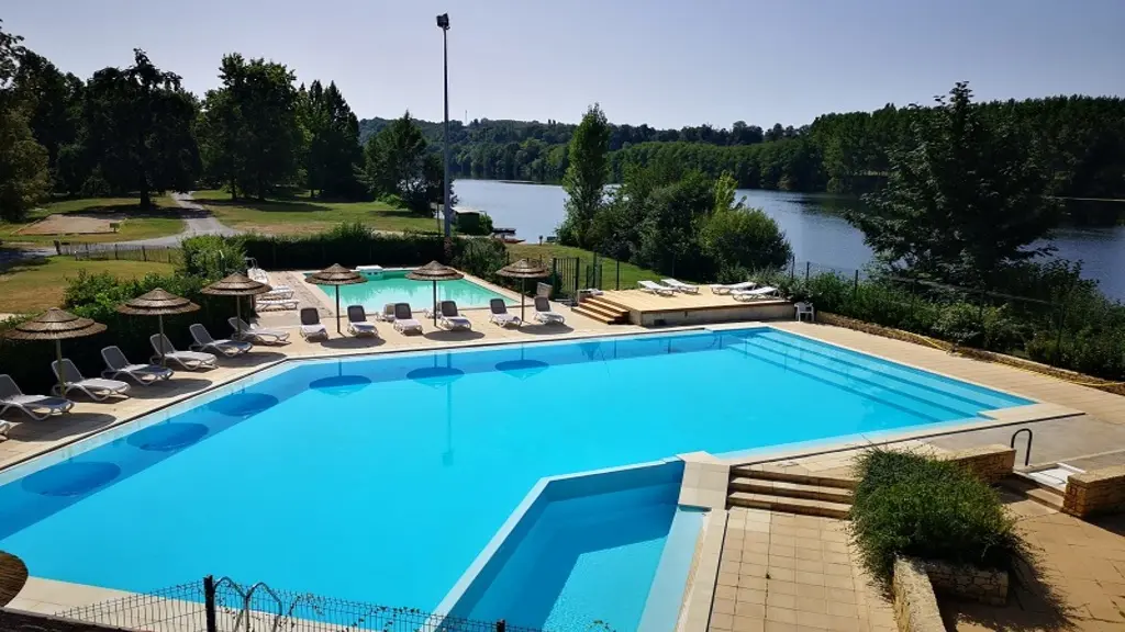 Les Berges de la Dordogne