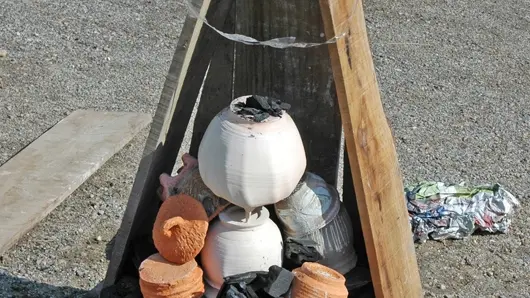 stage de poterie Florence de sacy et maison poterie Beauronne