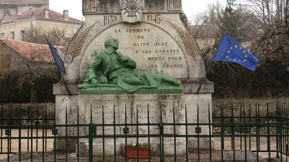 monument aux morts CRA