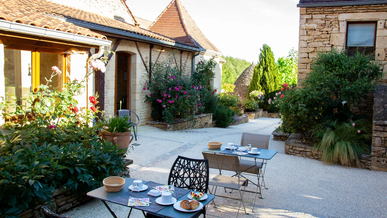 petit déjeuner exterieur sarlat