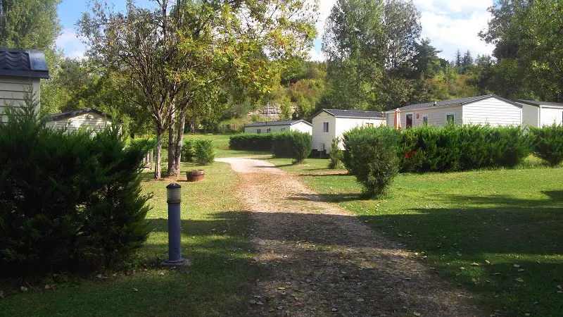 CAMPING LE PONTILLOU emplacements