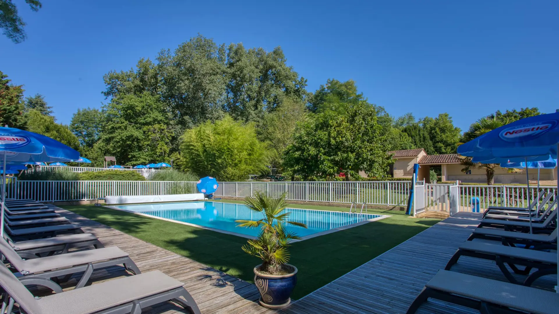 piscine_nauves