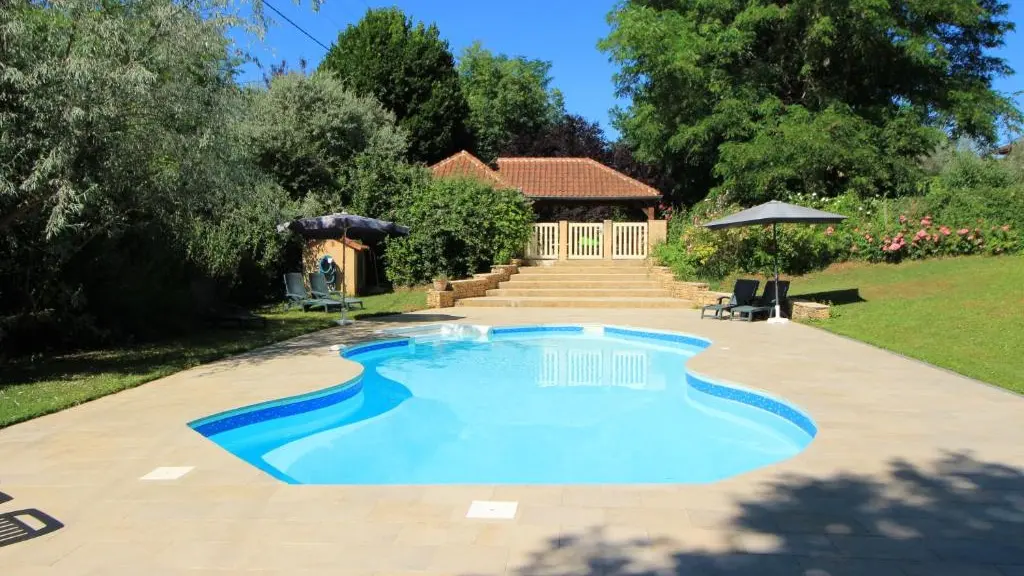 piscine Lou peyrol