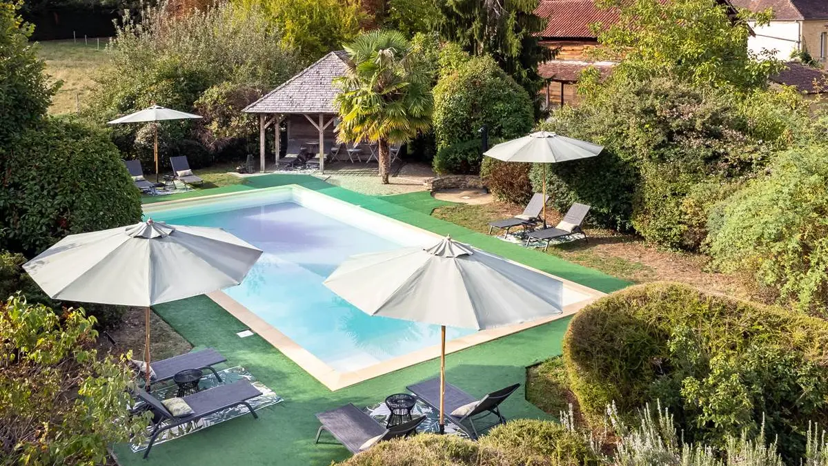 piscine vue aérienne