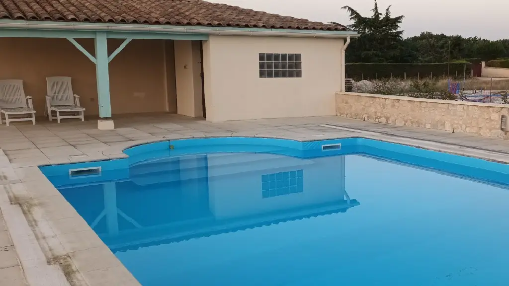 remotely_piscine