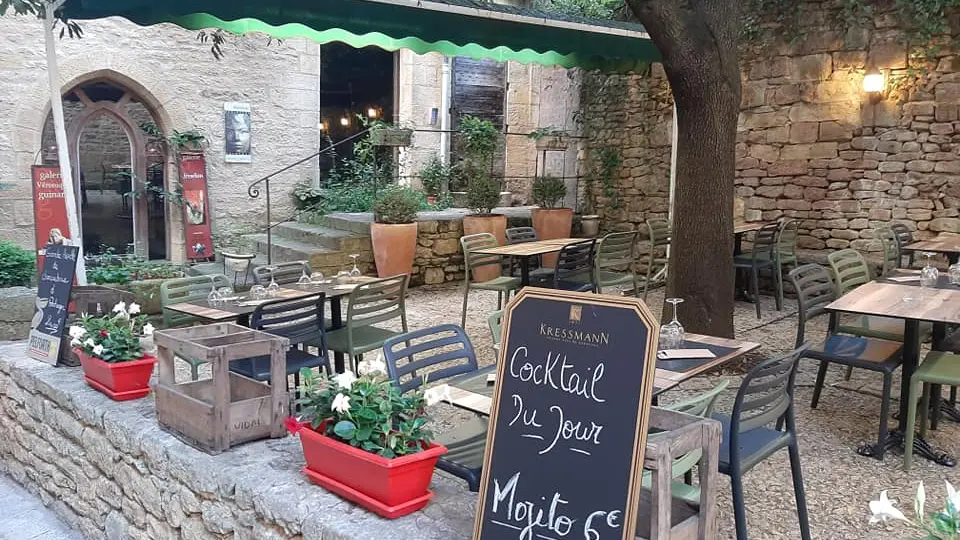 restaurant-produits-frais-et-locaux-au-coeur-du-vieux-sarlat---l-assiette-sarladaise--11-