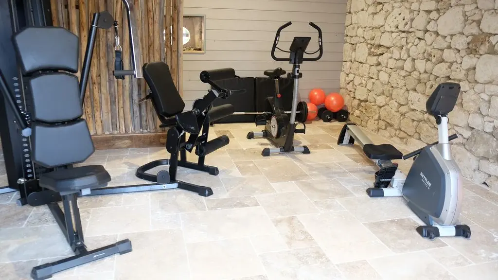 salle de sport Clos des charmes gîte grande capacité Dordogne Périgord
