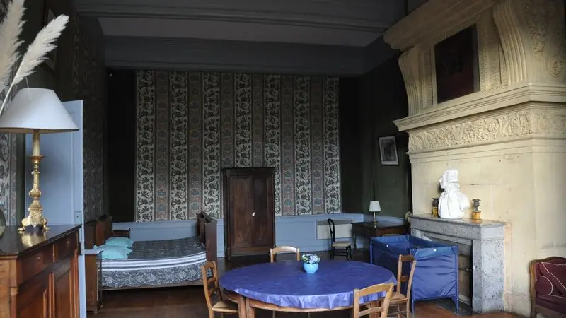 salon 2 chateau de lanquais_resultat