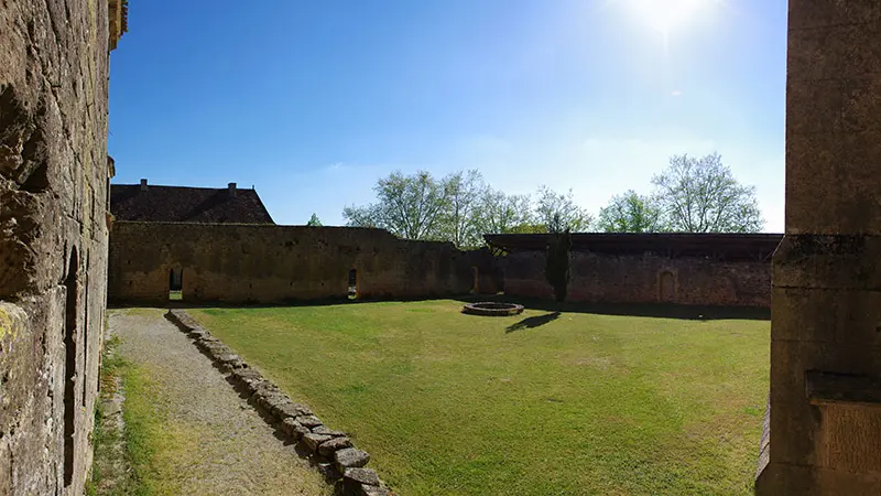 st-avit-senieur-cloitre-adt