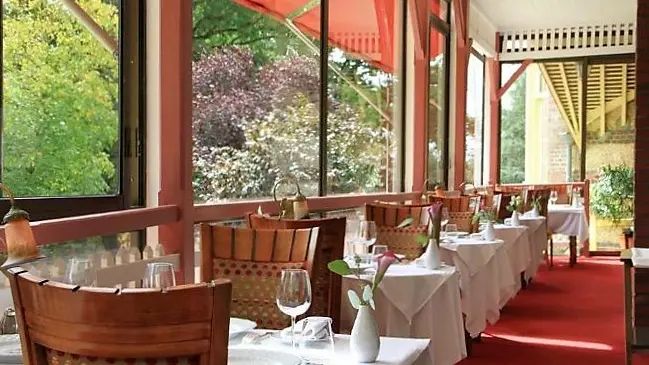 Château de la Rapée - salle de restaurant terrasse 3