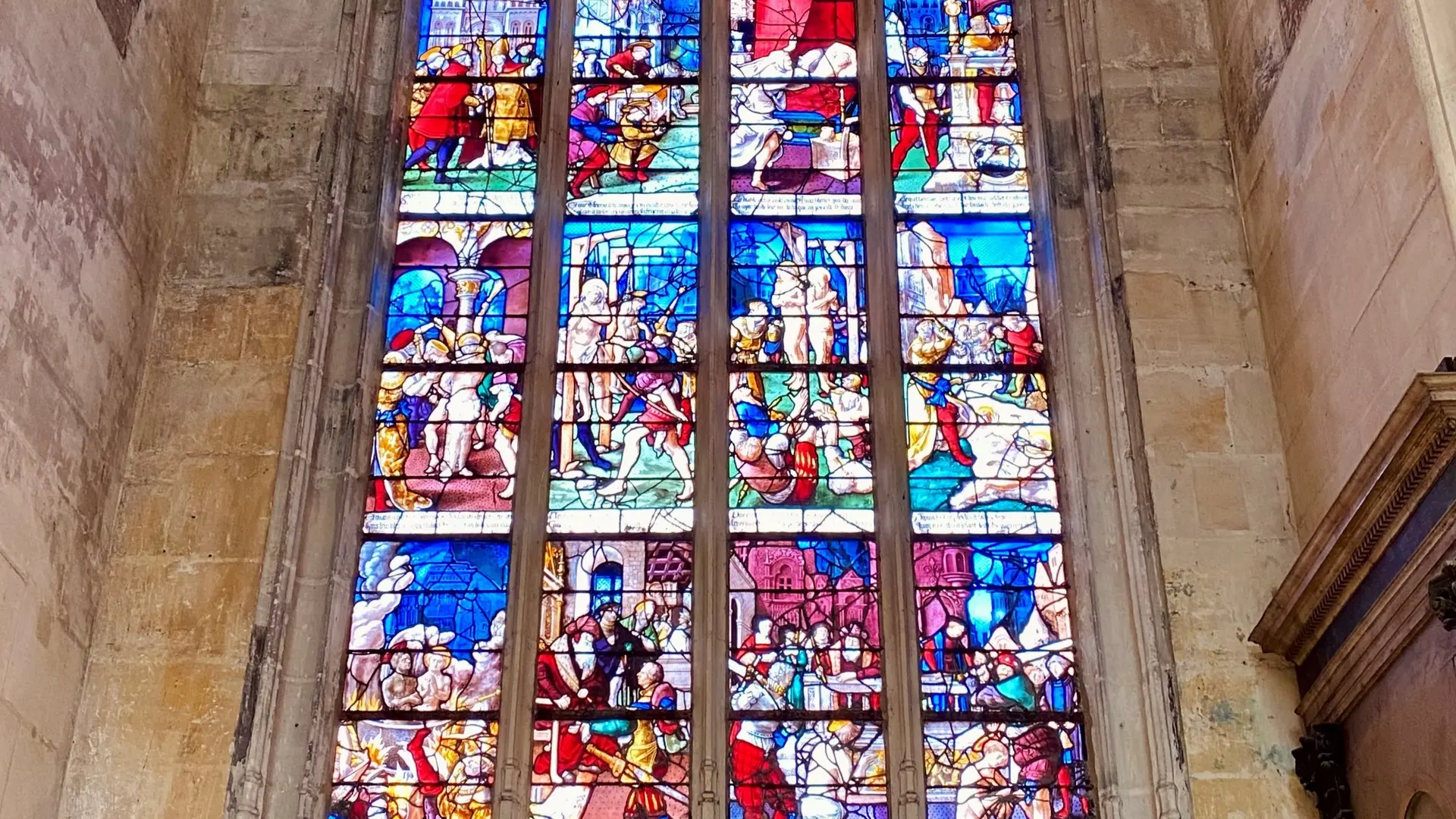 Église Saint-Gervais Saint-Protais vitrail