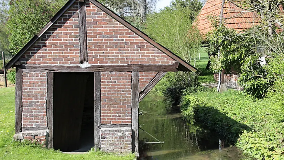 Mesnil sous Vienne Lavoir Mesnil s Vienne 01