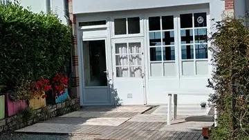 4-Le petit Kerguel facade-cote-entree