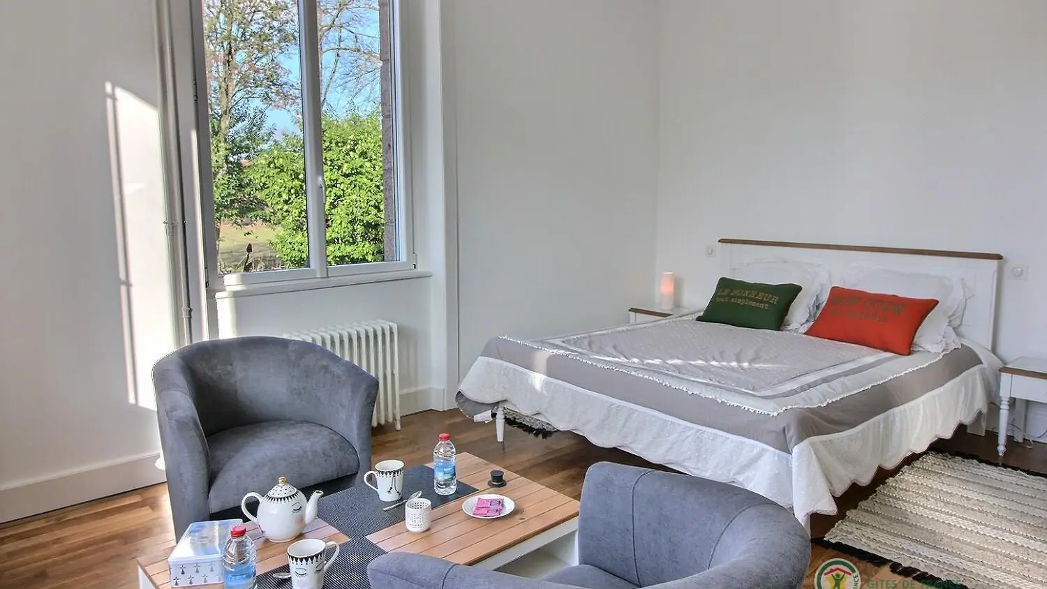 442952-1_22G111494_25b2c028e91f64f5737aec72e9868cda