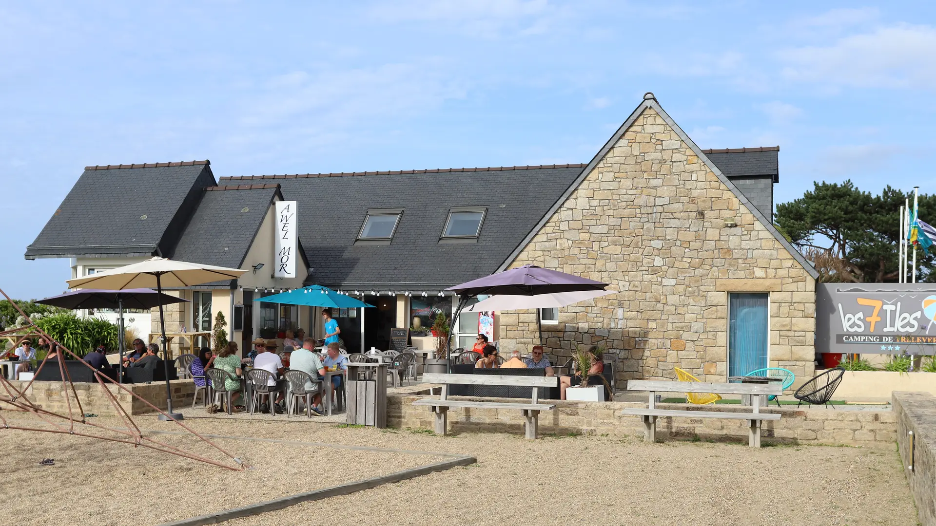 2-Restaurant Awel Mor