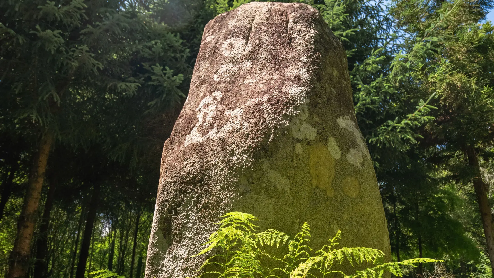 Menhir de Kerhuel