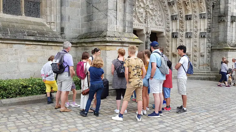 9-départ-du-jeu-de-piste-à-Quimper