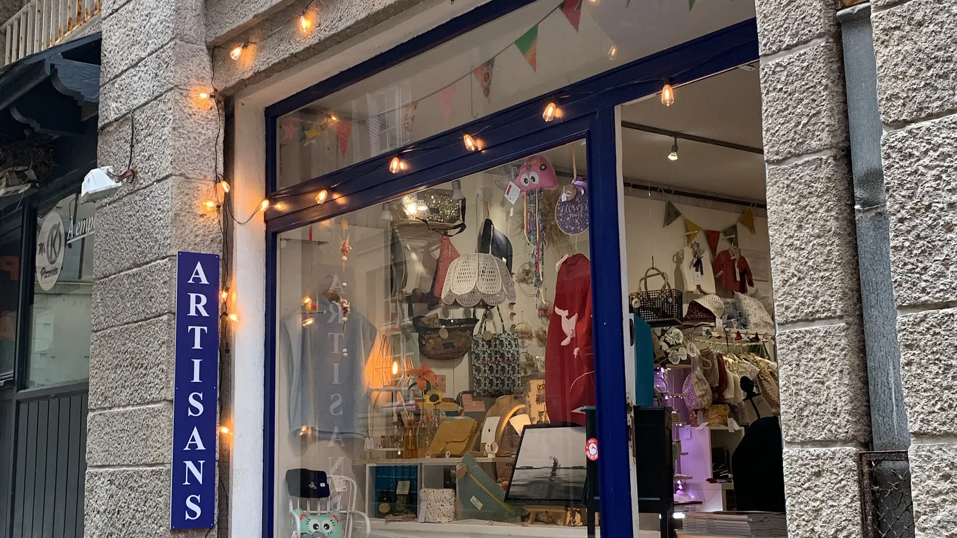 Mille Facettes vitrine