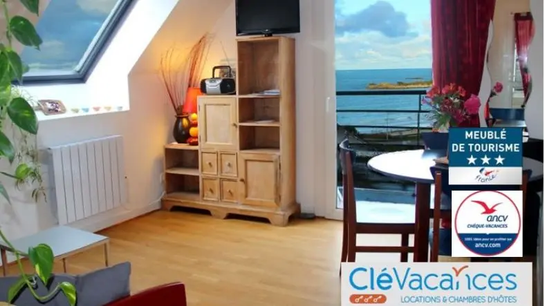 vue mer salon et séjour du N°24 rés Grand Large