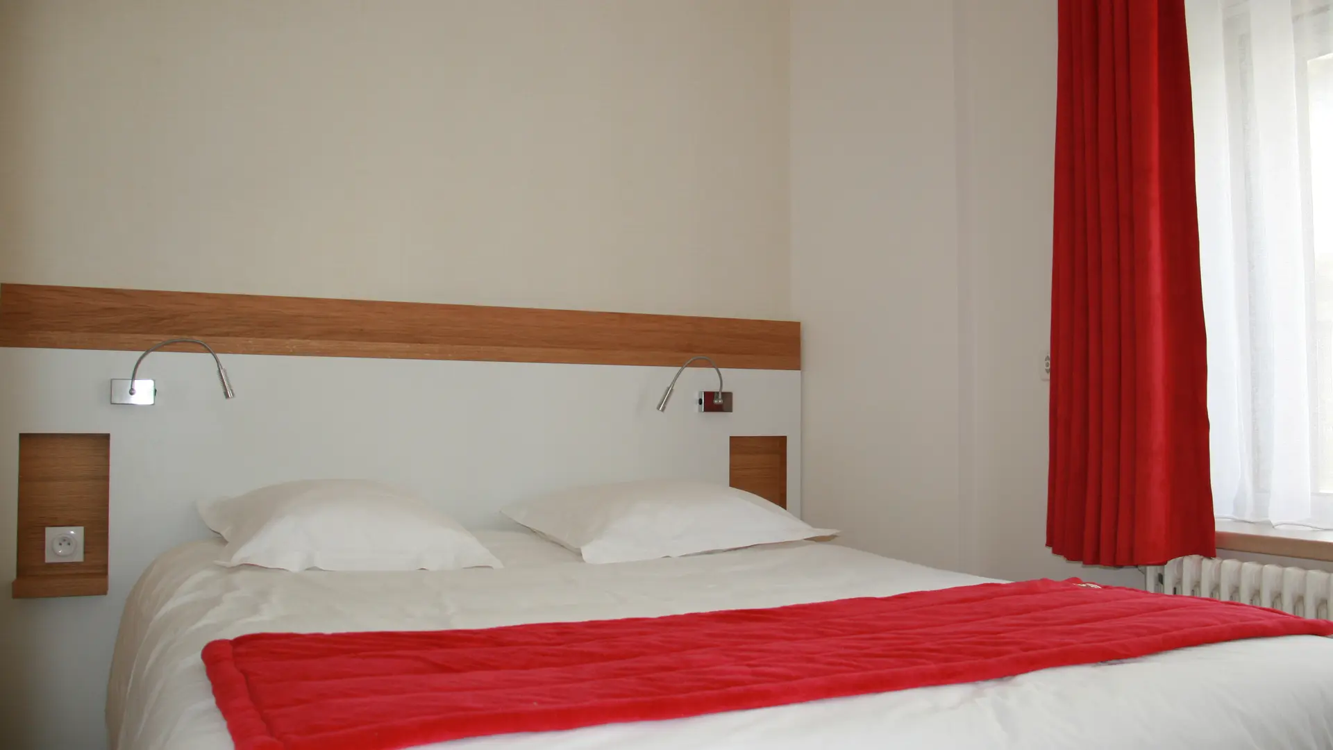 16 - H - Perros-Guirec - Hôtel de Perros 8