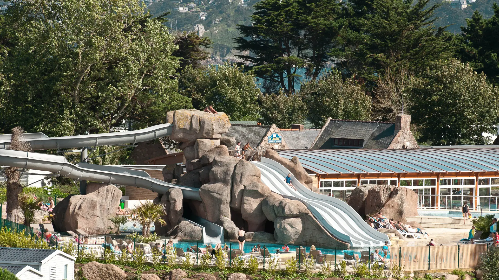 17 - C - Perros-Guirec - Le Ranolien 4