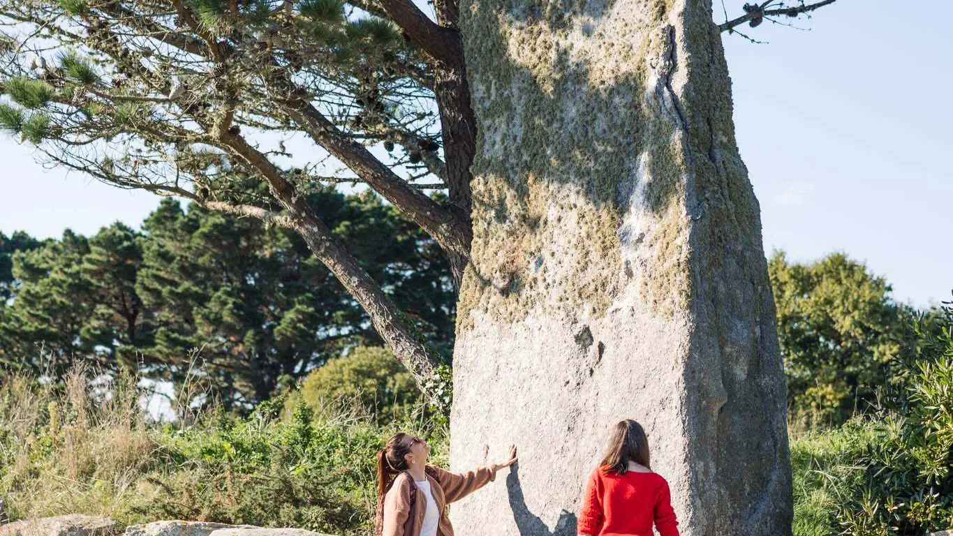 Menhir du Reun à Treffiagat