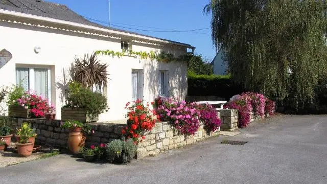 Maison Mitoyenne Mme Marie-Odile LE SAUX