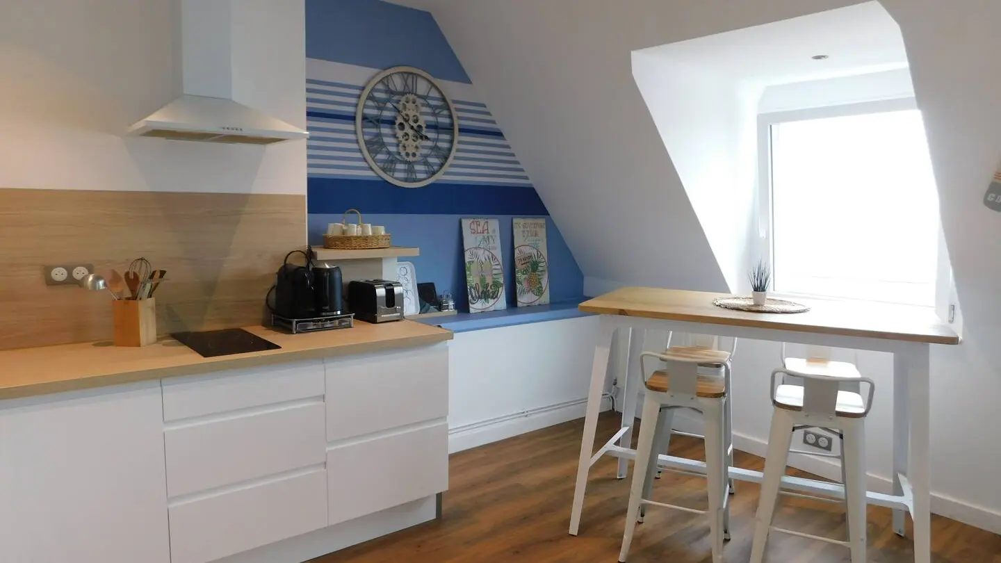 Les roches blanches Prenez le Large