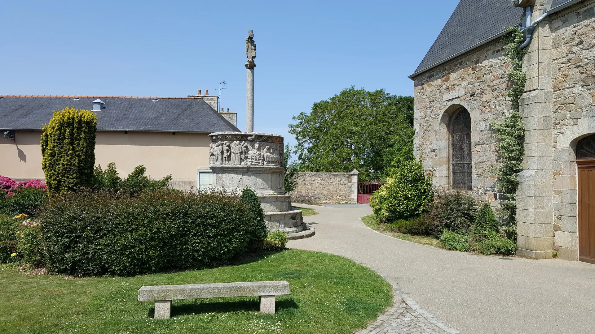 chaire-calvaire de Pleubian