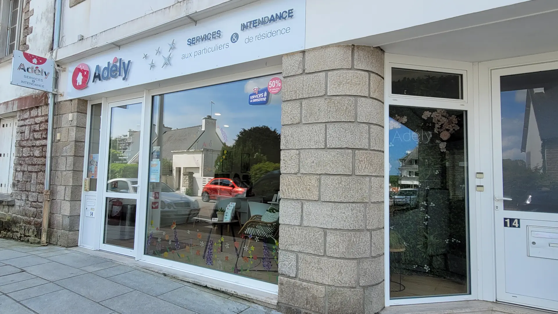 Adely services et Intendance