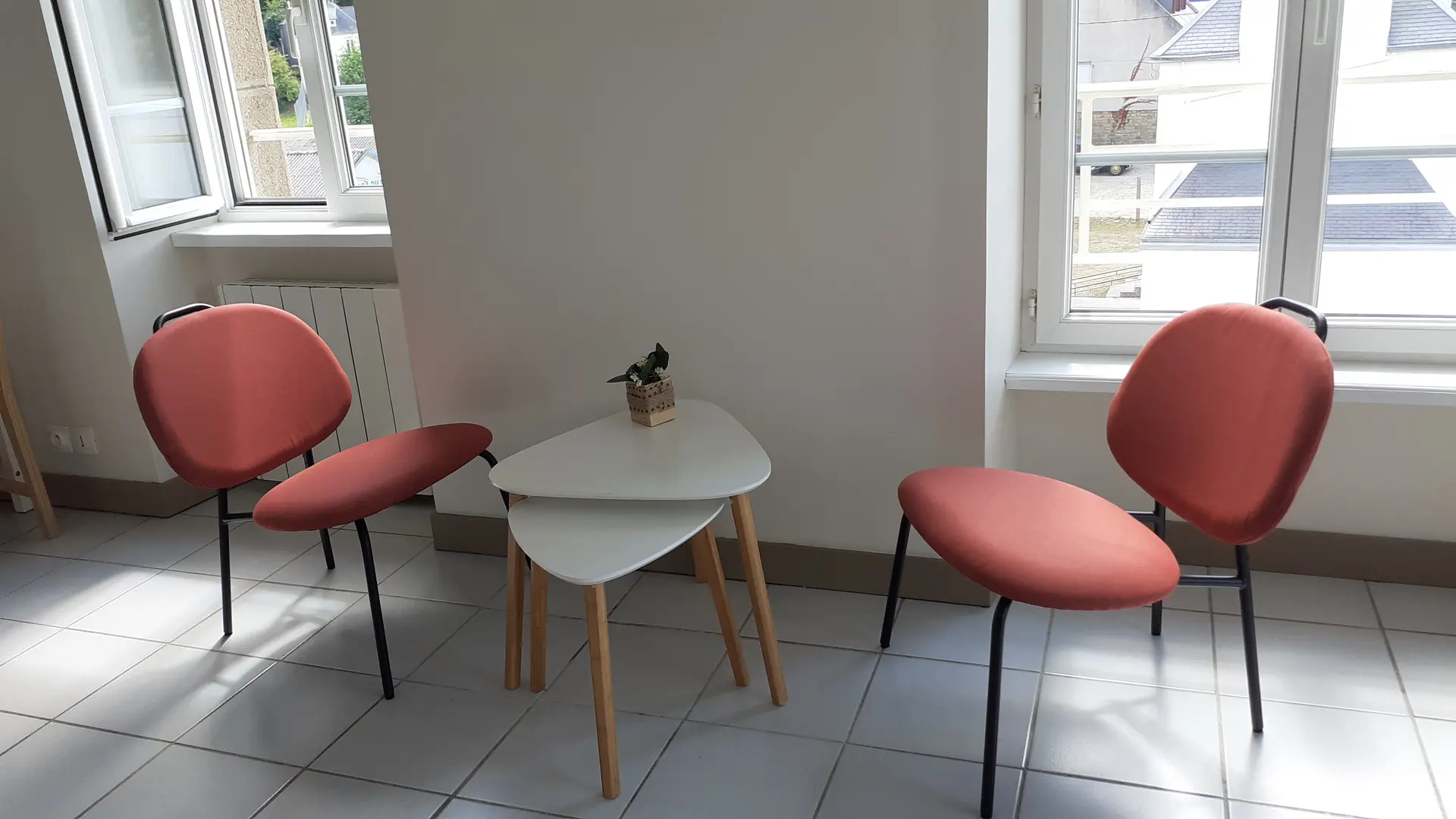 LA MAISON DU NEVET LE STUDIO DU NEVET COIN SALON