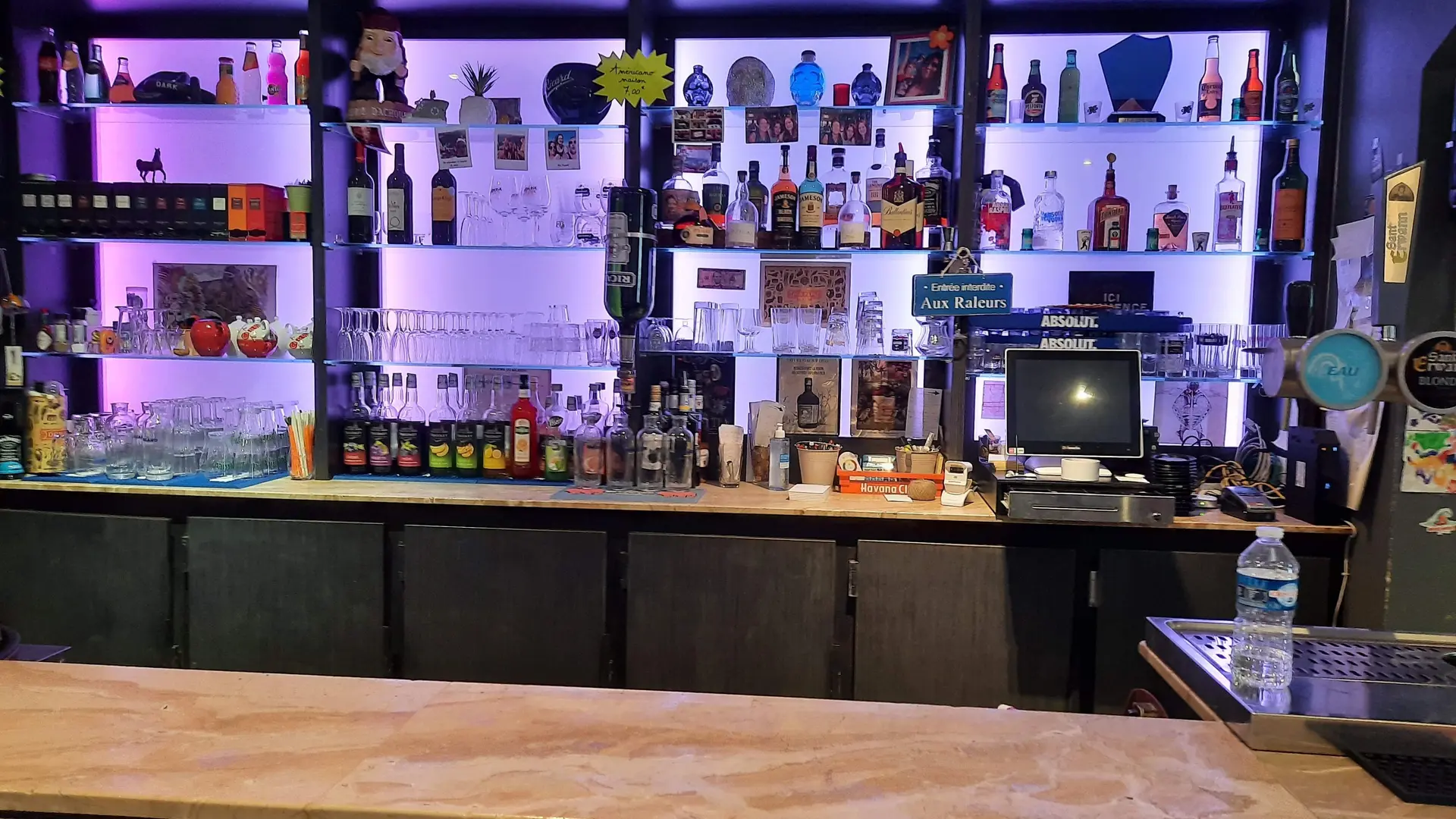 Bar Le Longchamp- Pont-L'Abbé - Pays-Bigouden - Bigoudenjoy