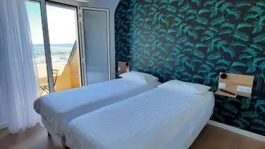 20210608_142637 x500