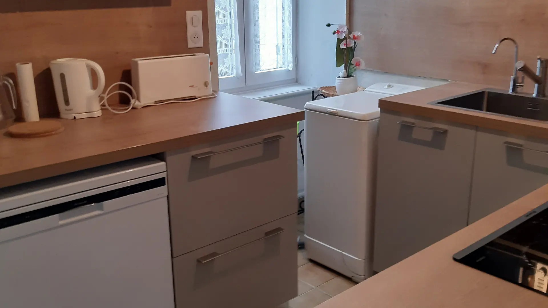 Location Daniel - Ploneour-Lanvern - Pays Bigouden - Bigoudenjoy