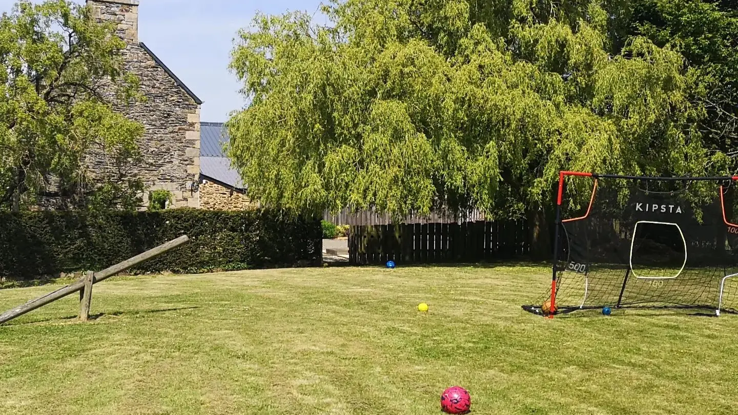 280216367_559354405767245_6634198307728254103_n