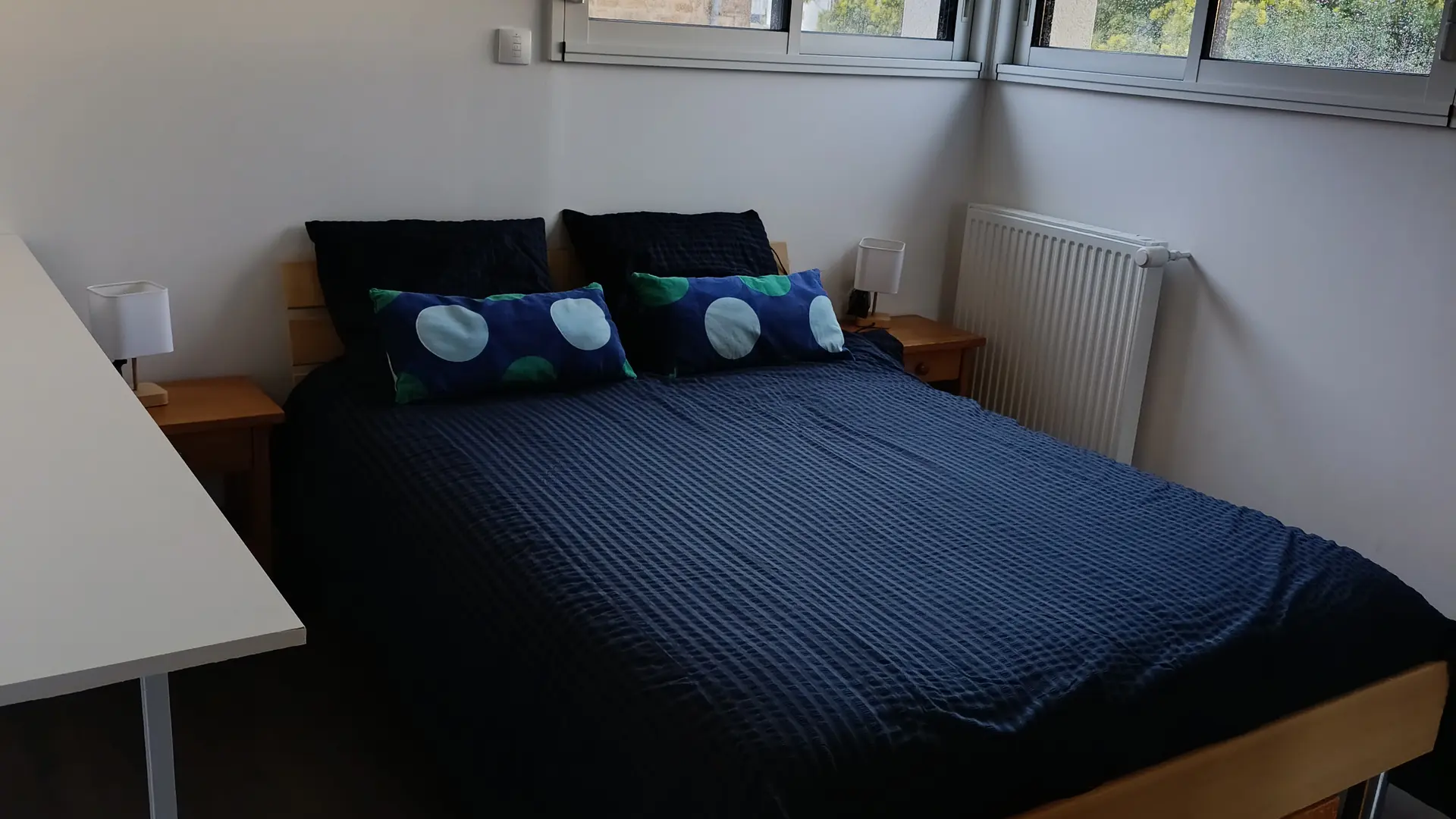 2e CHAMVBRE étage - lit 140*200 avec télévision