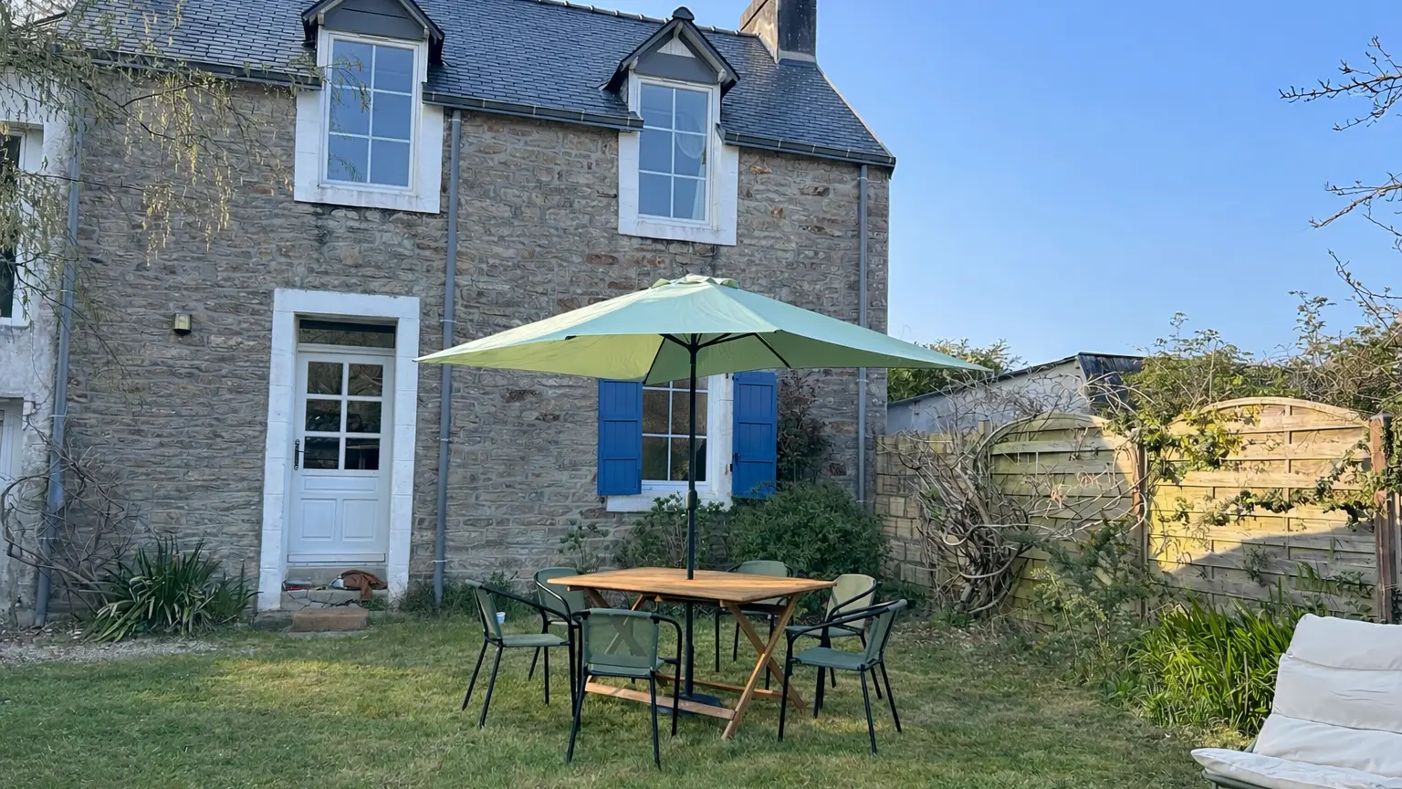 33D68EF4-F09C-407C-8B20-545950D4156B